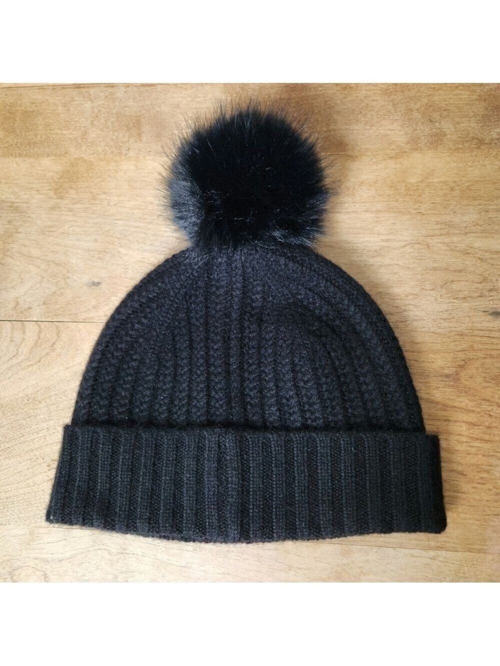 La Seine 100% Cashmere Hat with Pompom NWOT - Picture 4 of 8